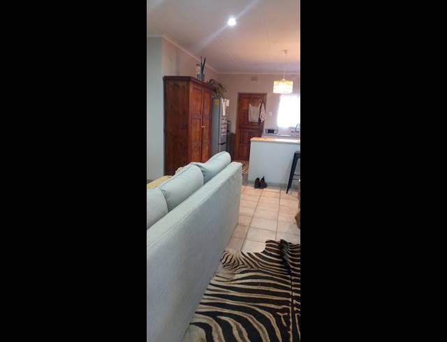 3 BEDROOM TOWNHOUSE FOR SALE IN AQUAPARK